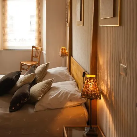 Les De Lourmel Apartment Pontivy